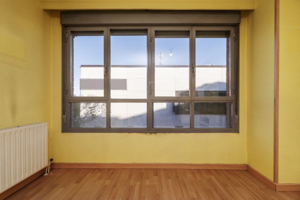 Aluminum Window Replacement in Bristol